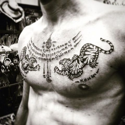 Sak Yant tattoo photo 9